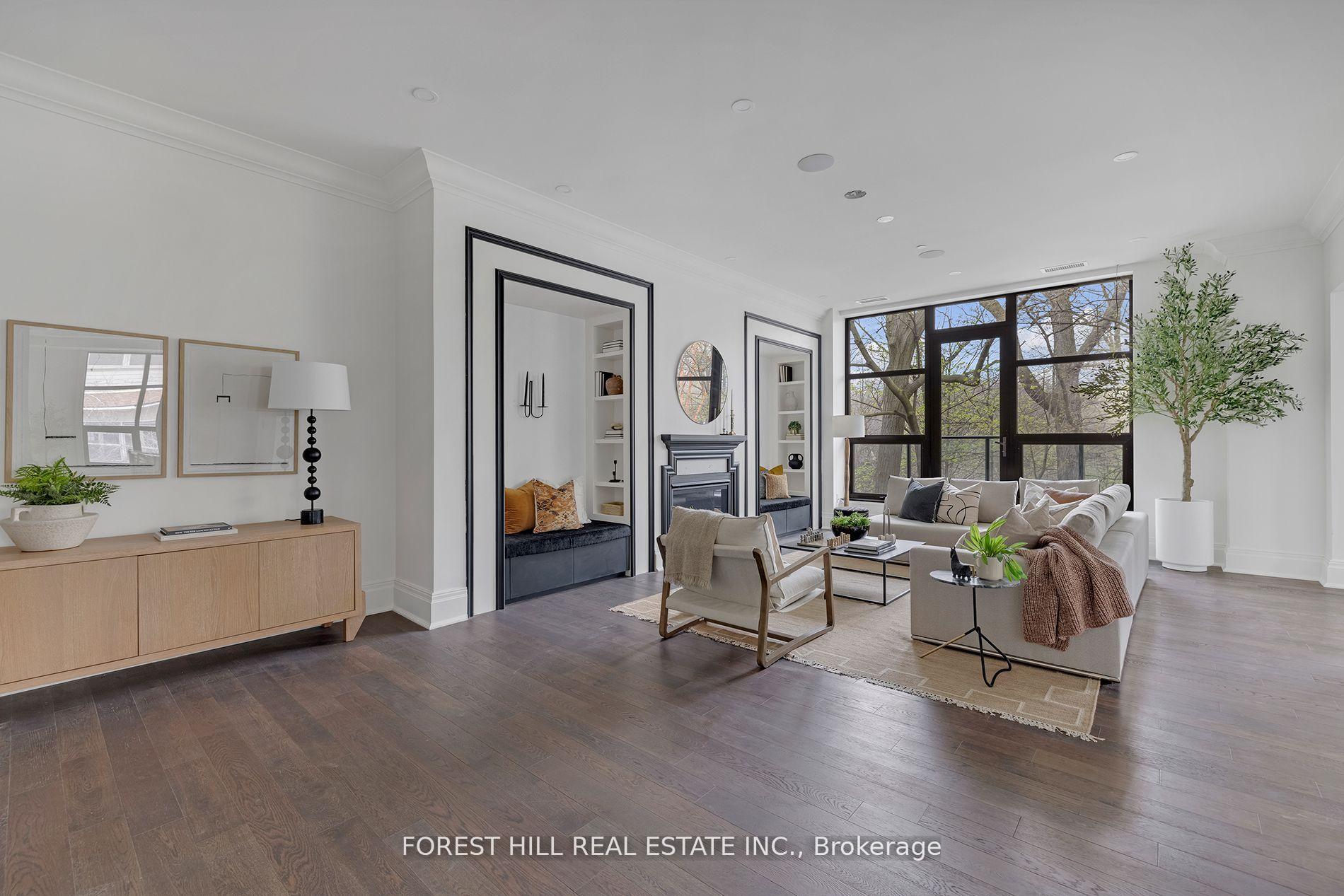 200 Russell Hill Road 303