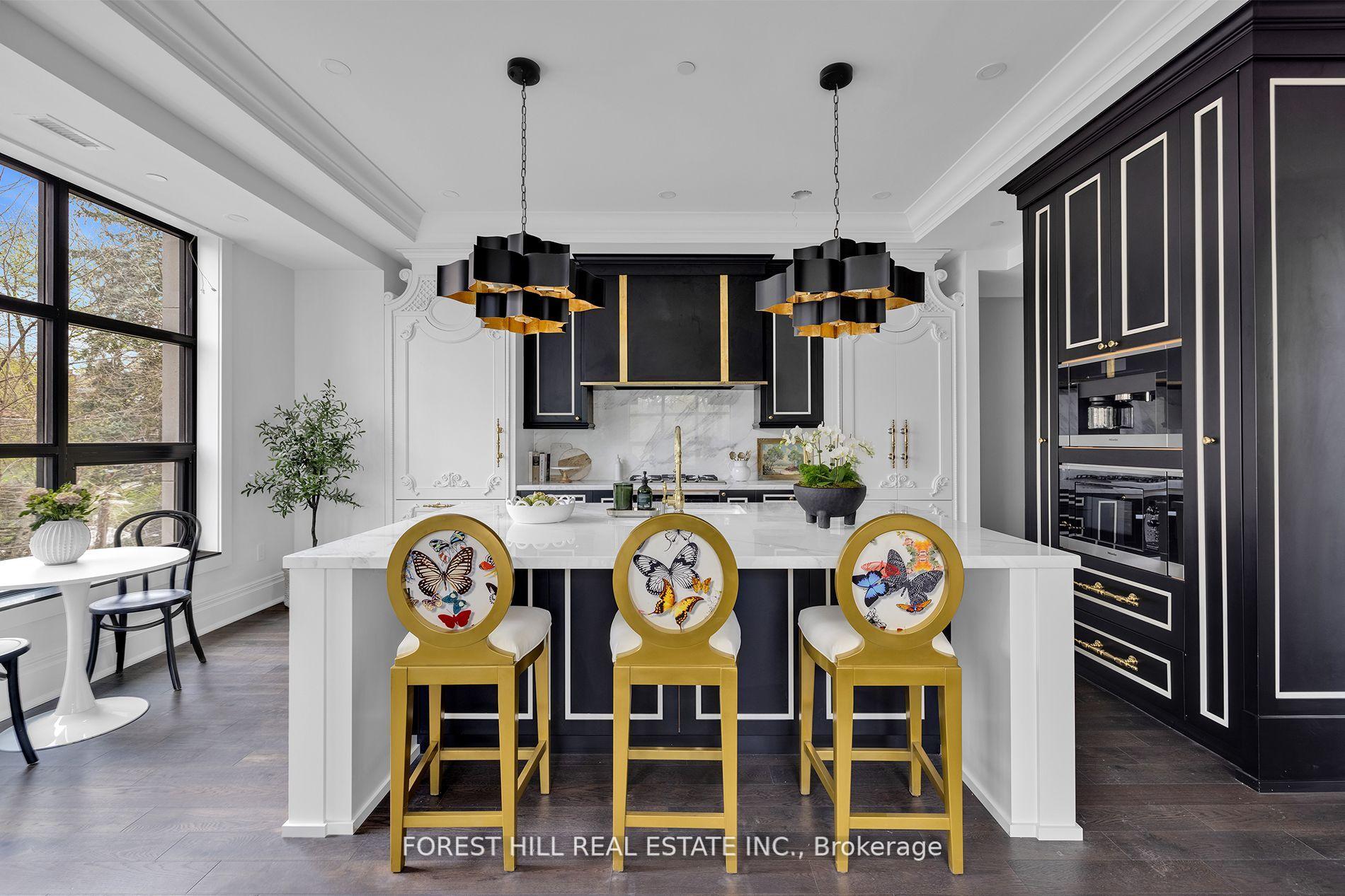 200 Russell Hill Road 303