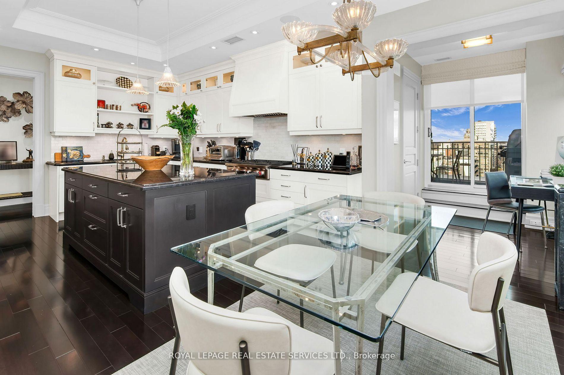 155 St Clair Avenue W 1701