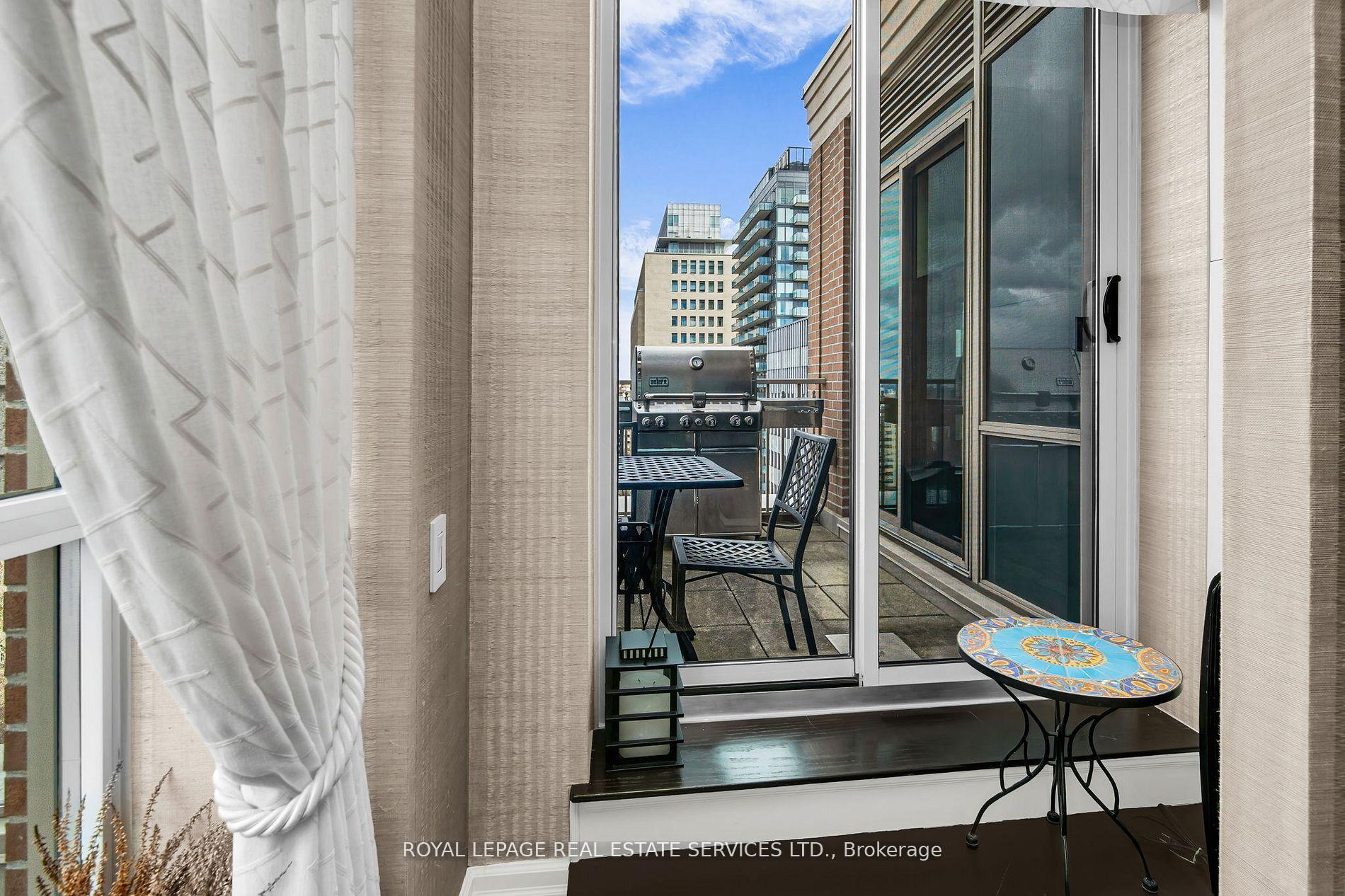 155 St Clair Avenue W 1701