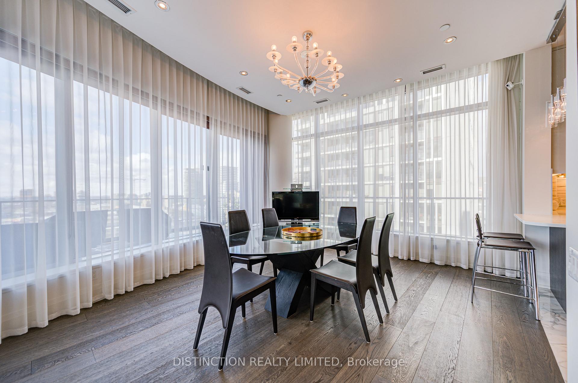 77 W Charles Street W 1603