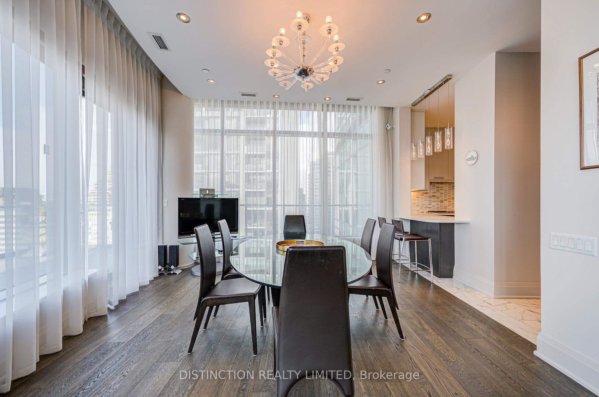 77 W Charles Street W 1603