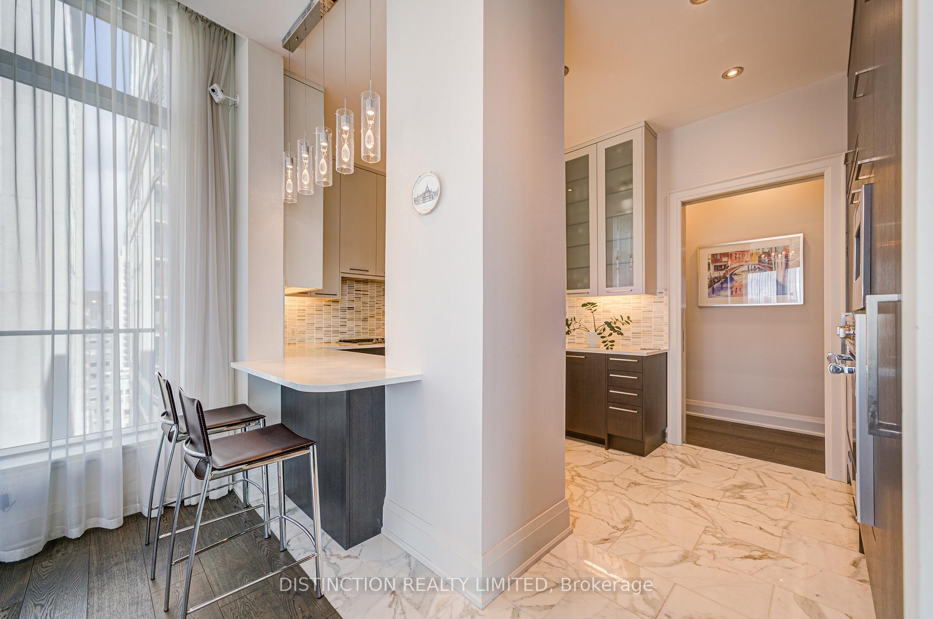 77 W Charles Street W 1603