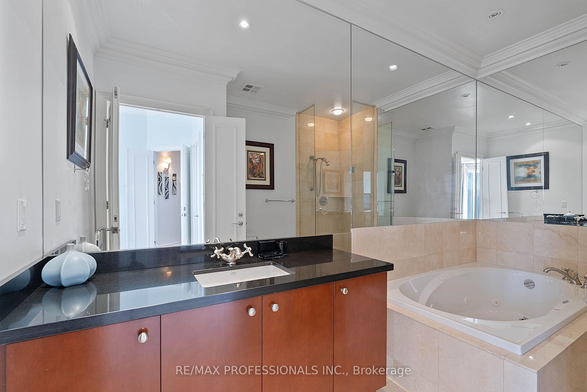 99 Avenue Road SUBPH3