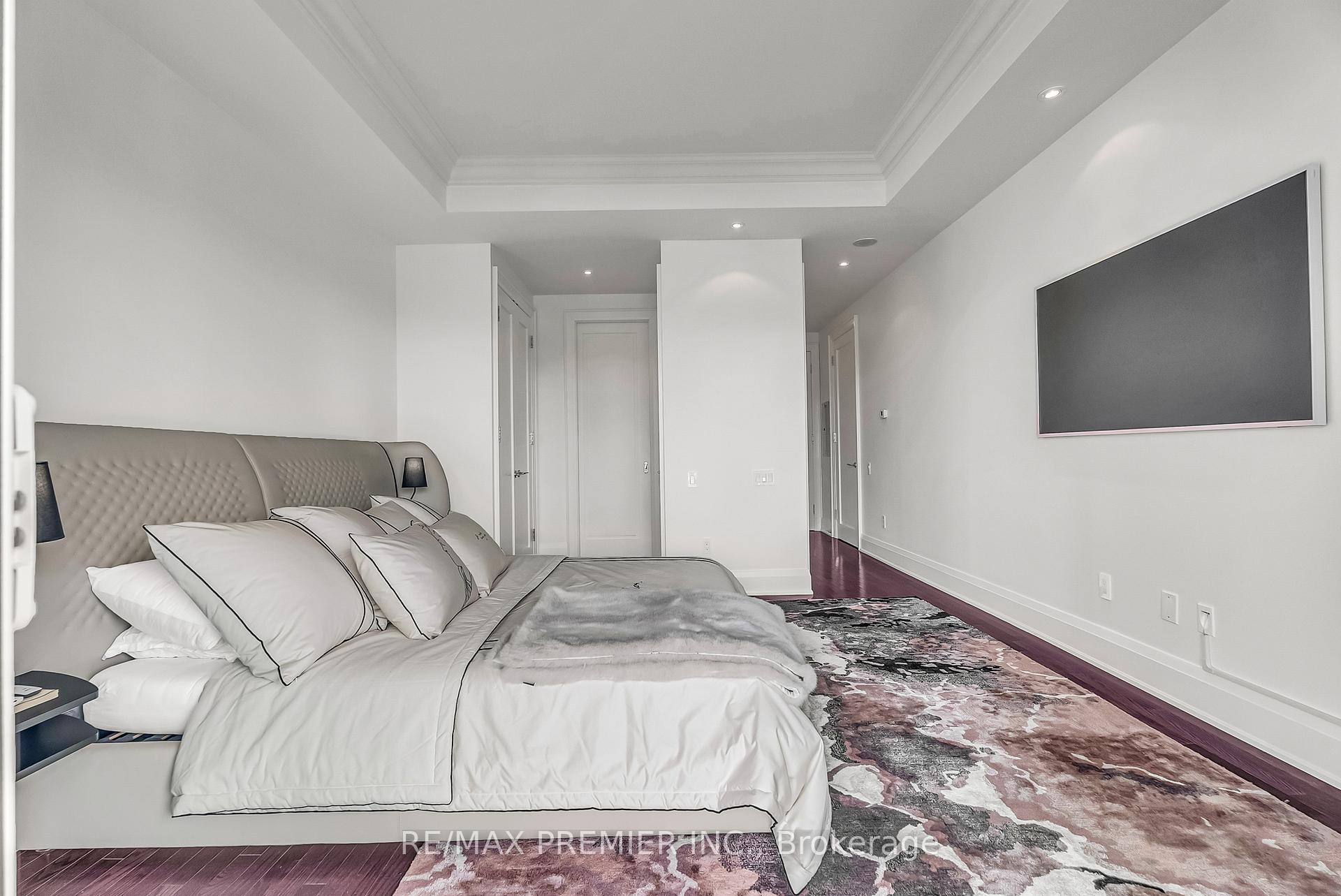 80 Yorkville Avenue 502, Toronto Unit: 502