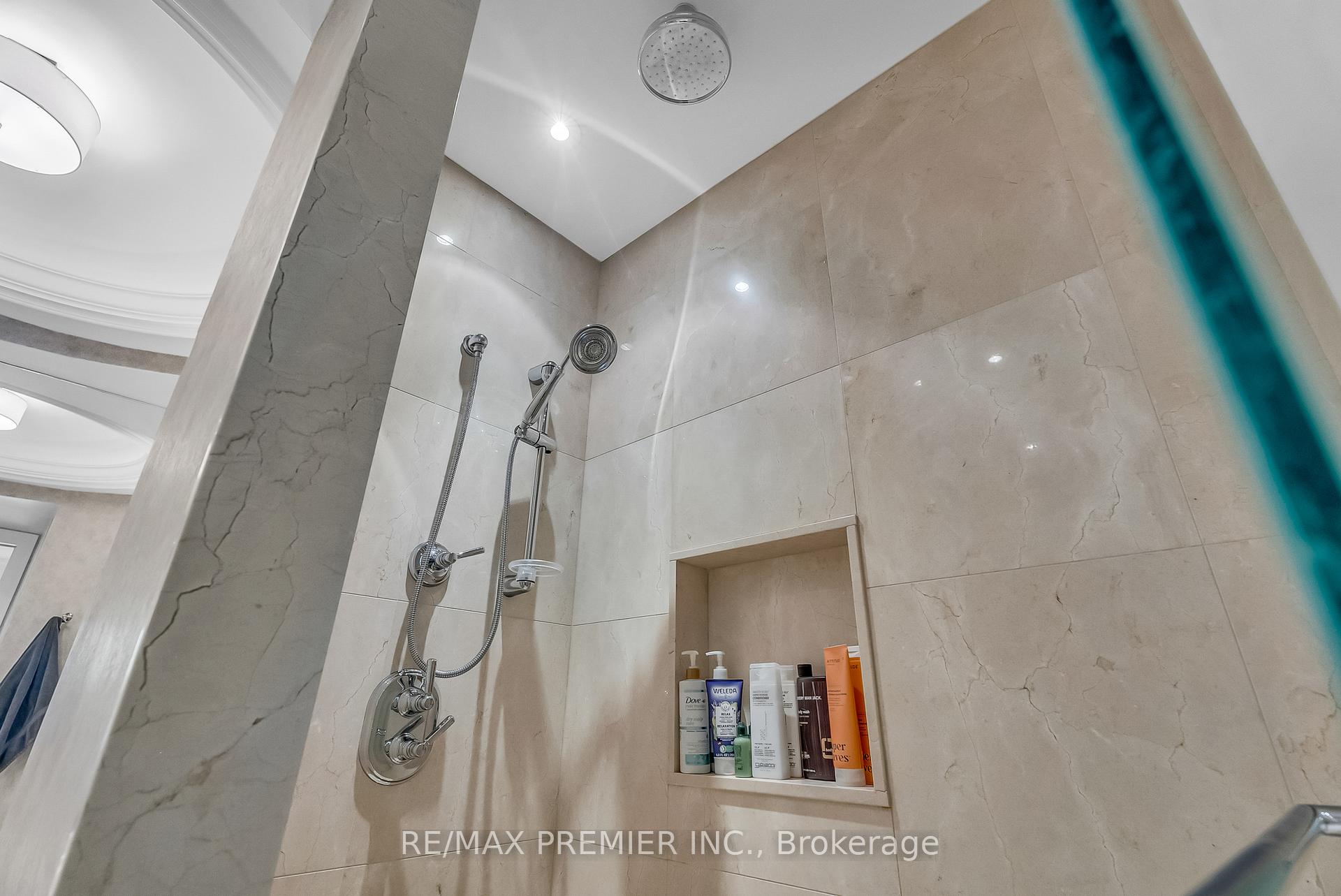 80 Yorkville Avenue 502, Toronto Unit: 502