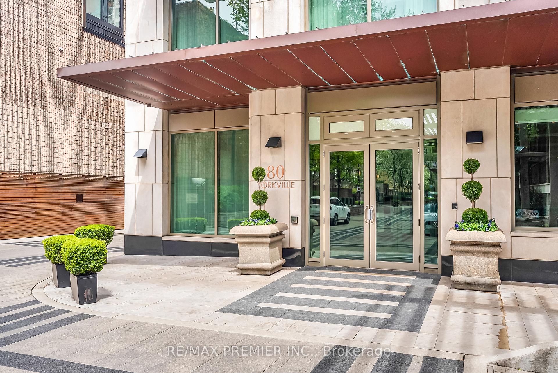 80 Yorkville Avenue 502, Toronto Unit: 502