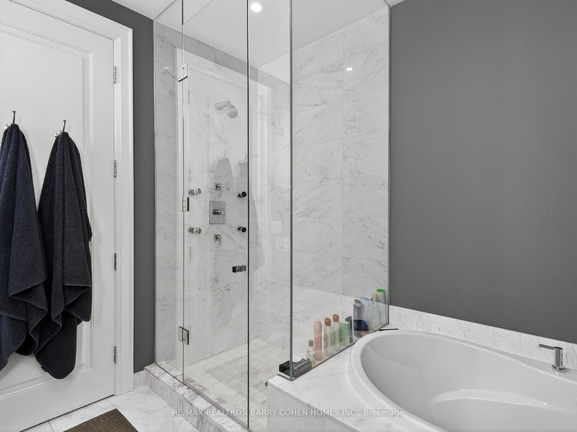 88 Davenport Road 1202, Toronto Unit: 1202