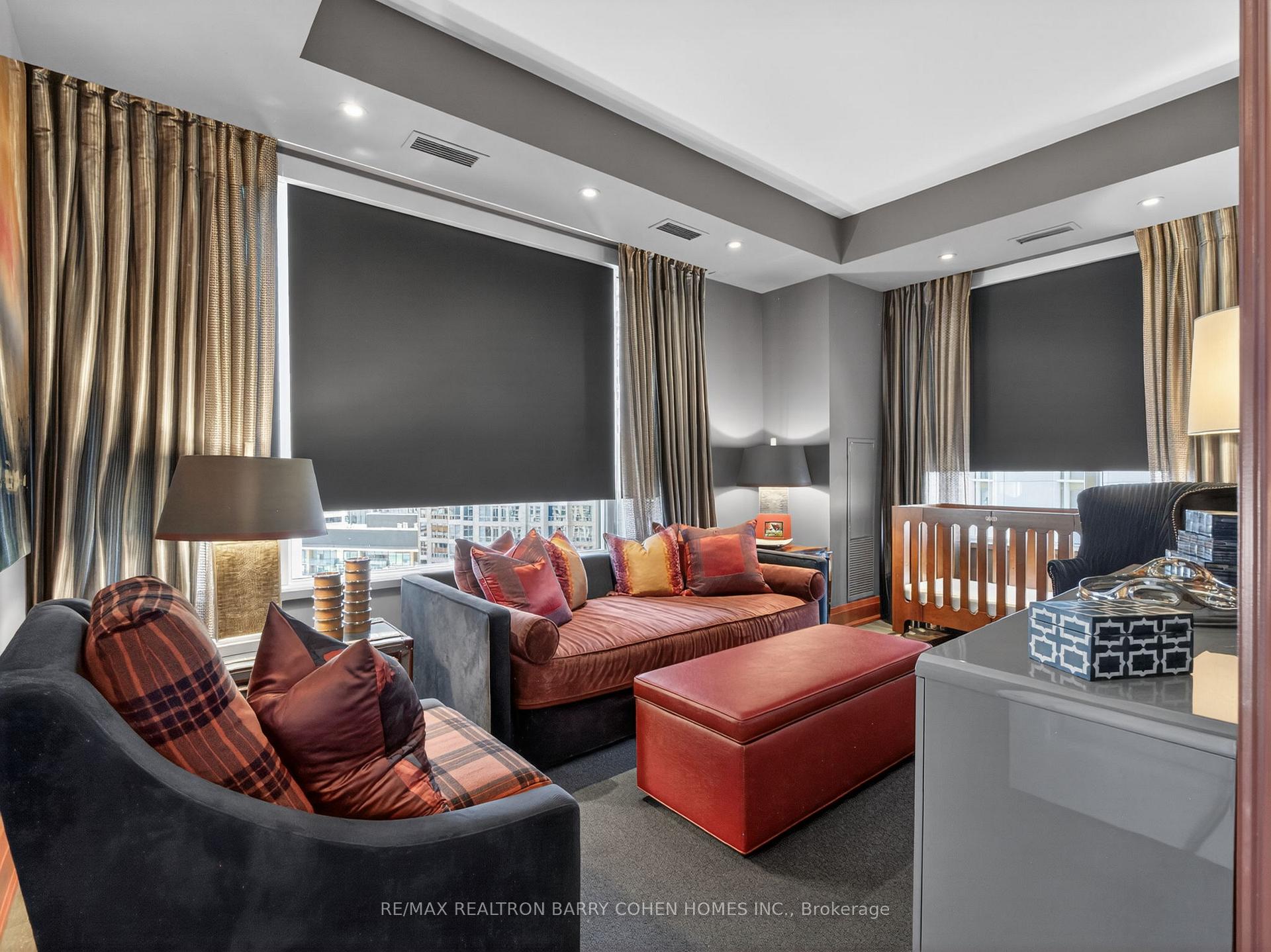 88 Davenport Road 1202, Toronto Unit: 1202