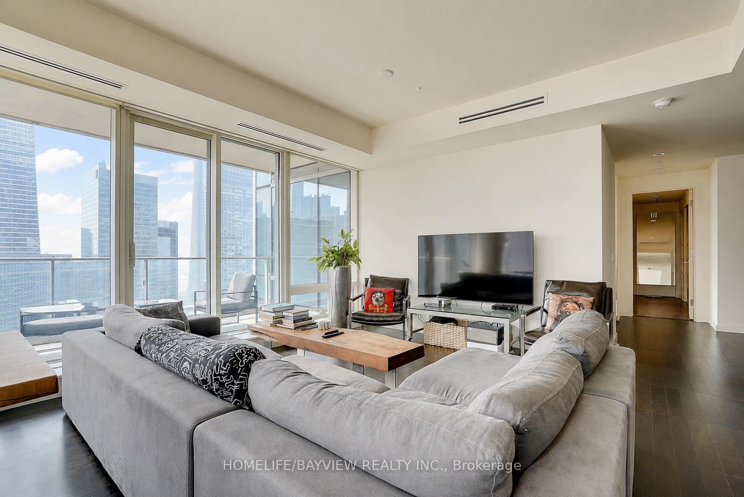 180 University Avenue 3509, Toronto Unit: 3509