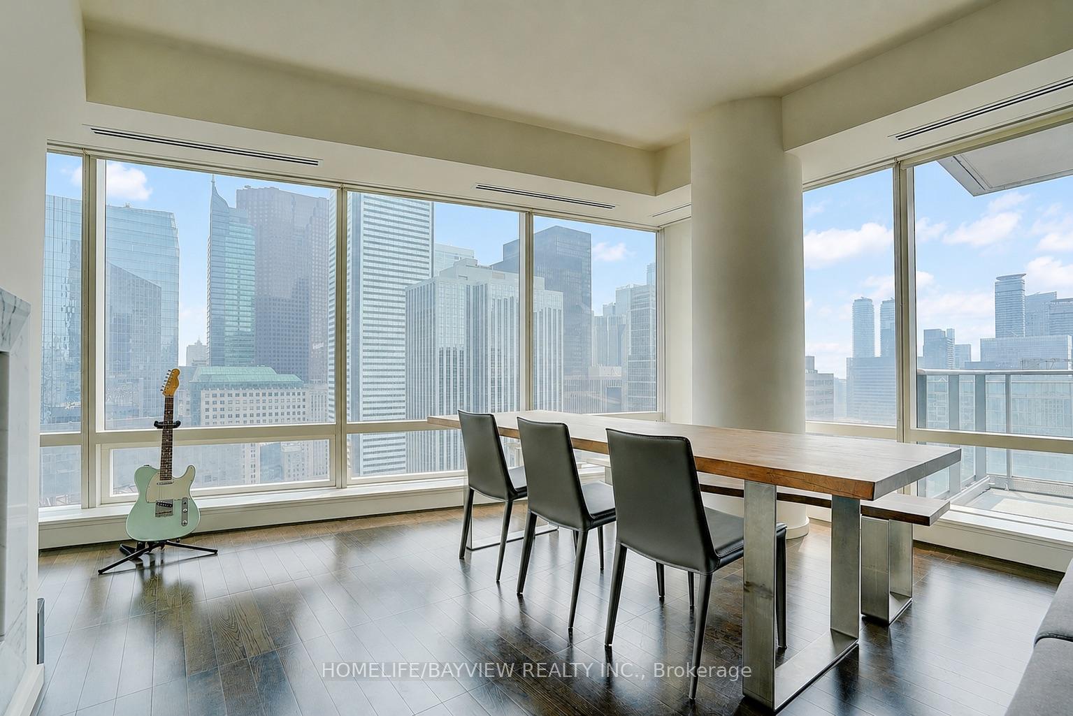 180 University Avenue 3509, Toronto Unit: 3509