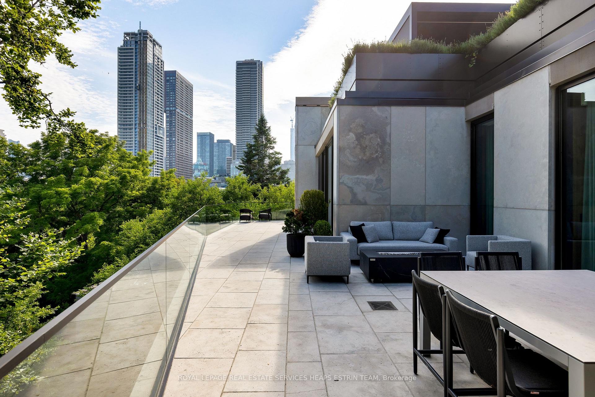7 Dale Avenue PH1, Toronto Unit: PH1