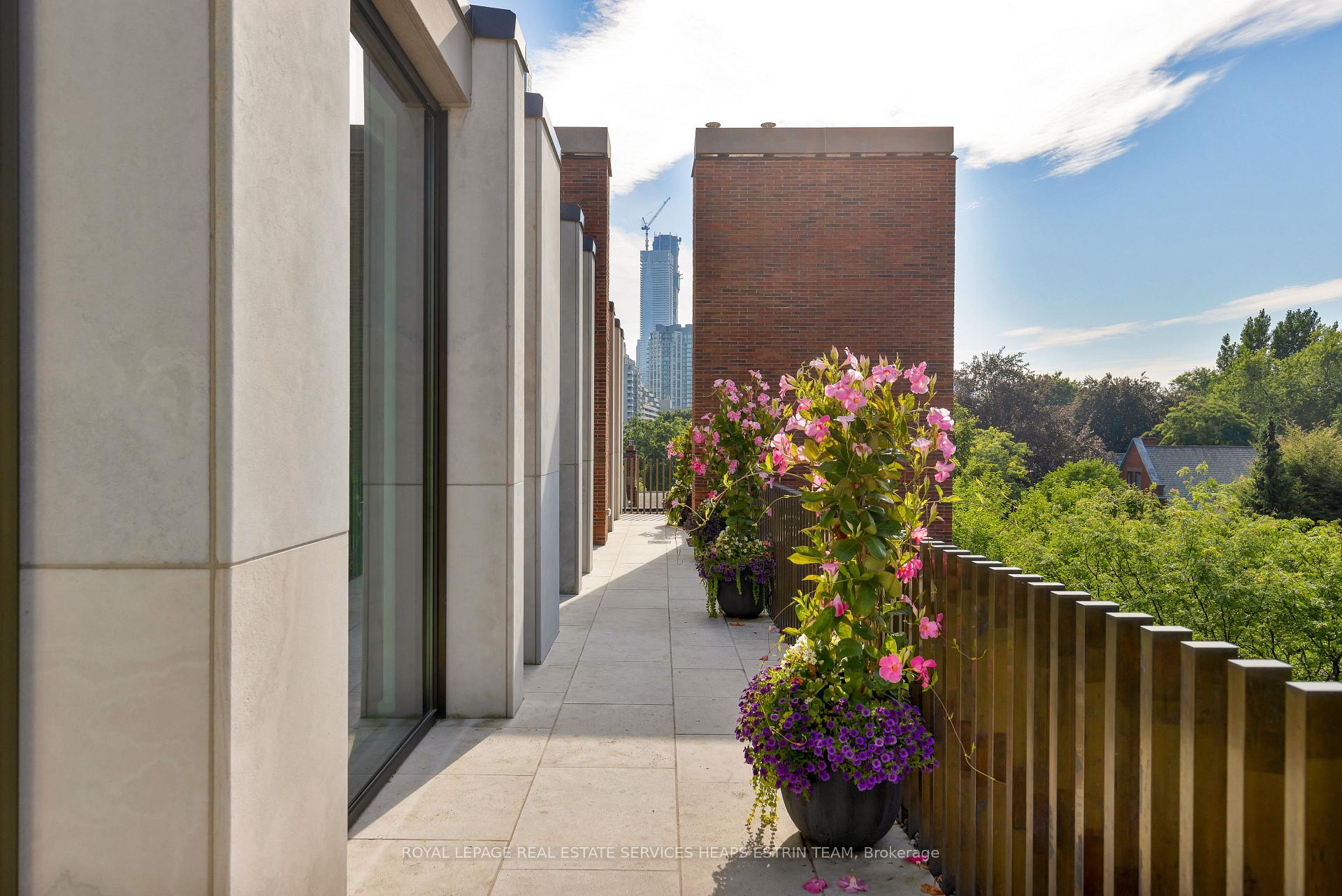 7 Dale Avenue PH1, Toronto Unit: PH1