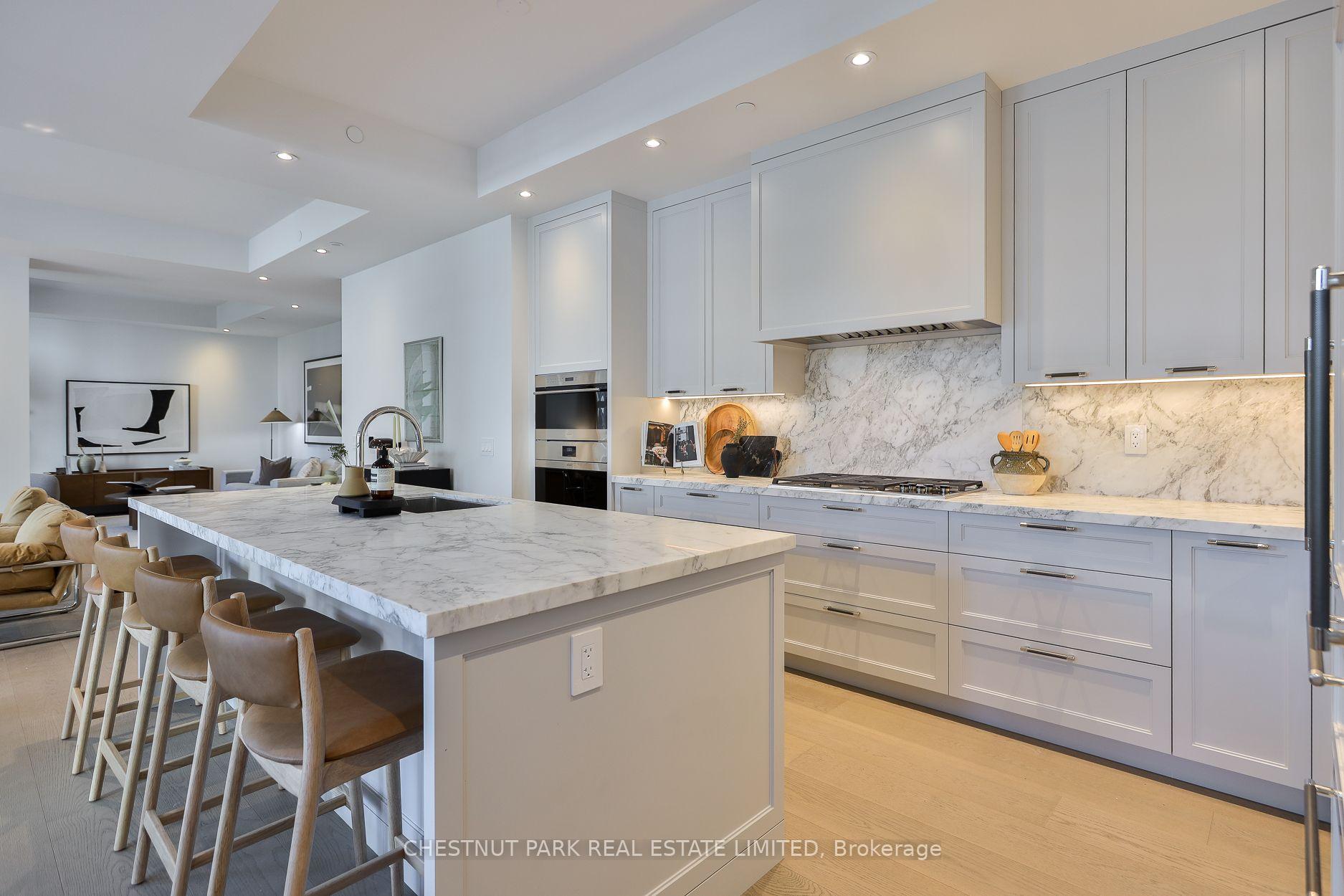 10 Prince Arthur Avenue 404, Toronto Unit: 404
