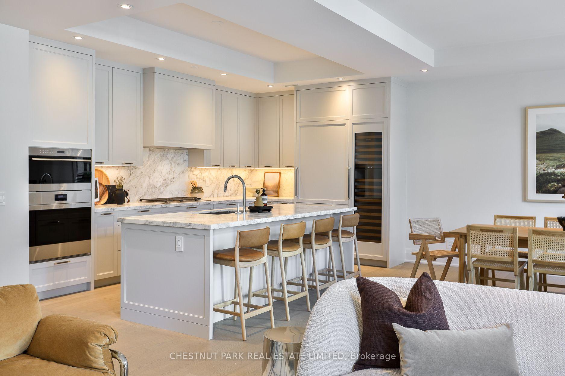 10 Prince Arthur Avenue 404, Toronto Unit: 404