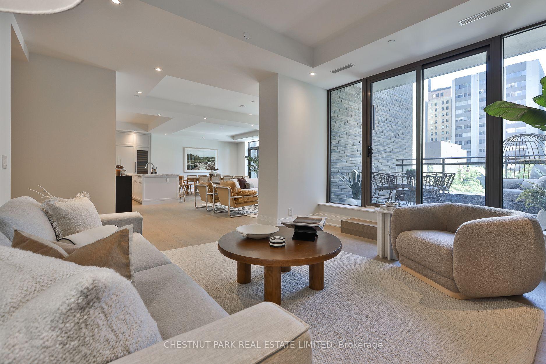 10 Prince Arthur Avenue 404, Toronto Unit: 404