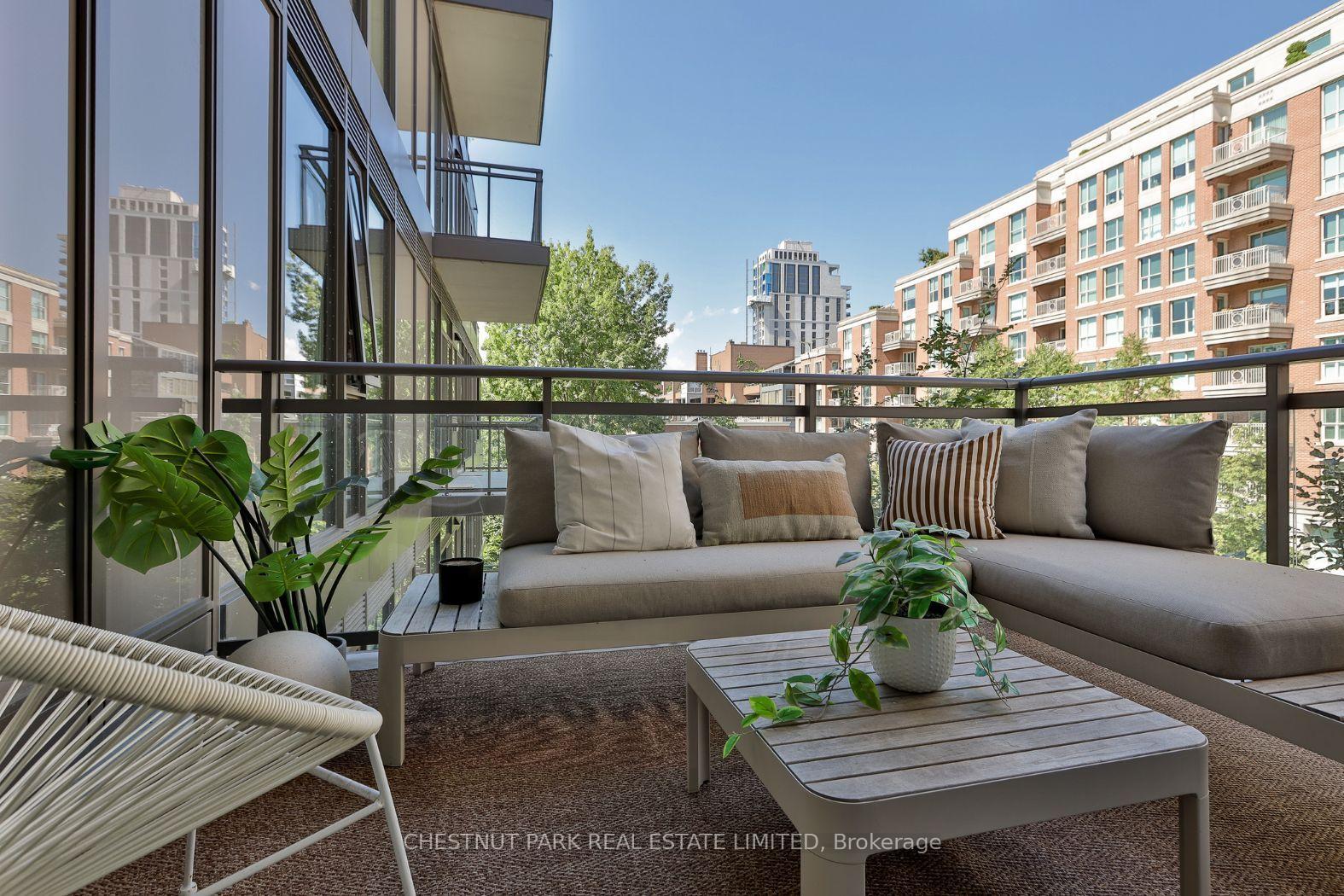 10 Prince Arthur Avenue 404, Toronto Unit: 404