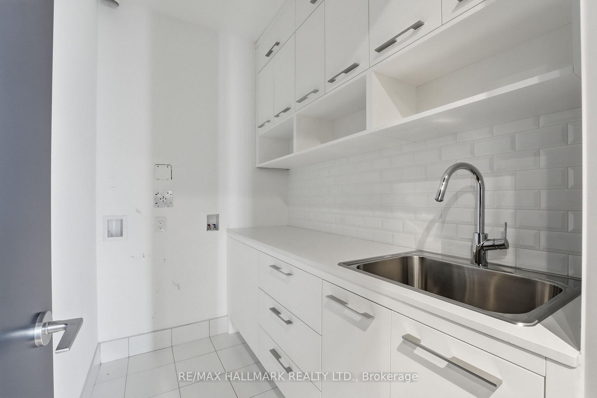 199 Richmond Street W PH101, Toronto Unit: PH101