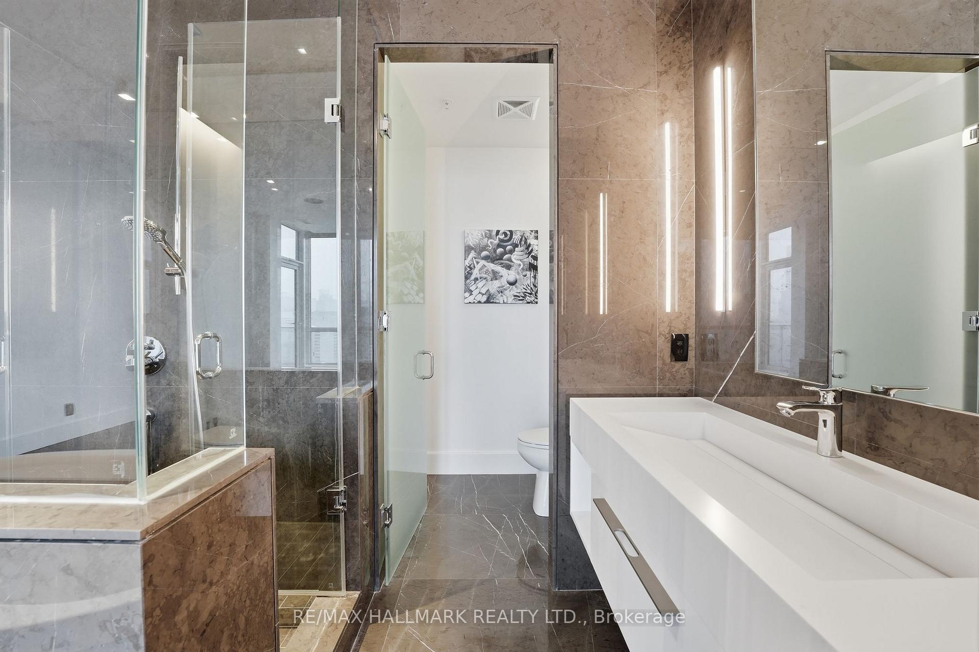 199 Richmond Street W PH101, Toronto Unit: PH101