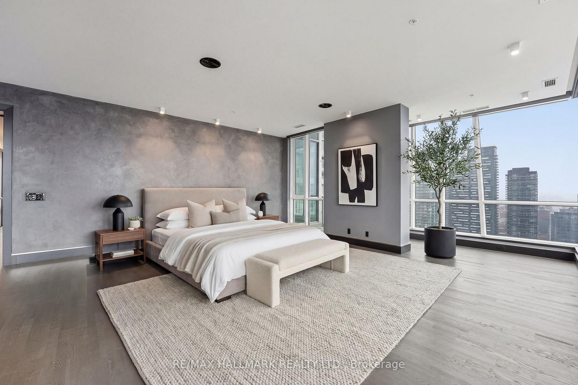 199 Richmond Street W PH101, Toronto Unit: PH101