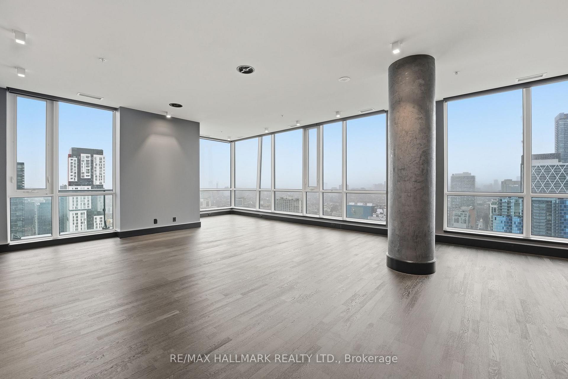 199 Richmond Street W PH101, Toronto Unit: PH101