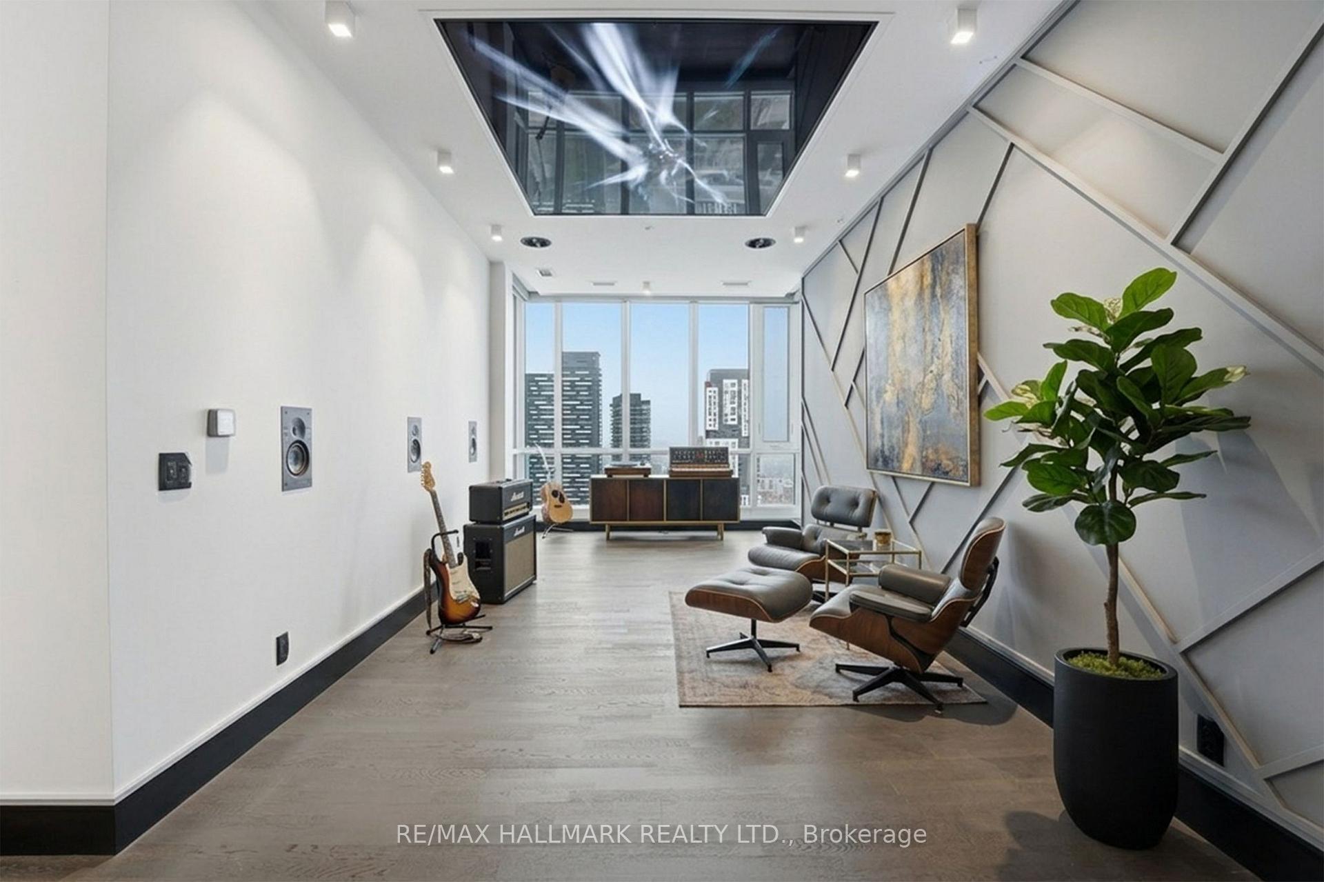 199 Richmond Street W PH101, Toronto Unit: PH101
