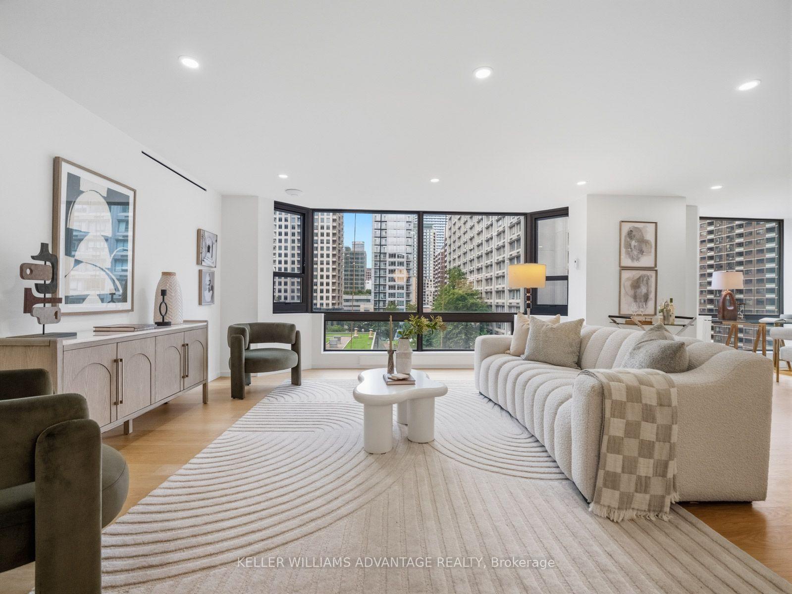 1166 Bay Street 1002, Toronto Unit: 1002