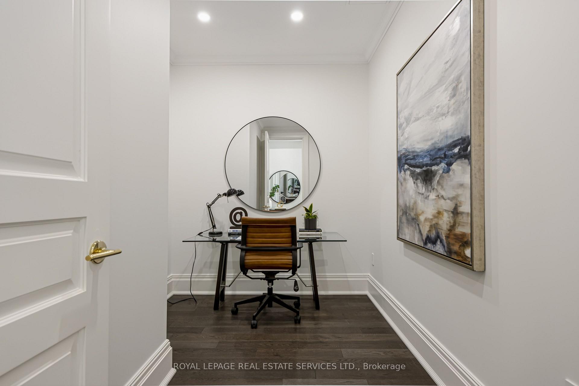 200 Russell Hill Road 203, Toronto Unit: 203