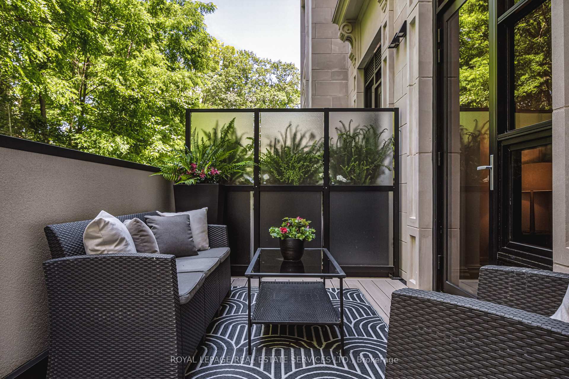 200 Russell Hill Road 203, Toronto Unit: 203