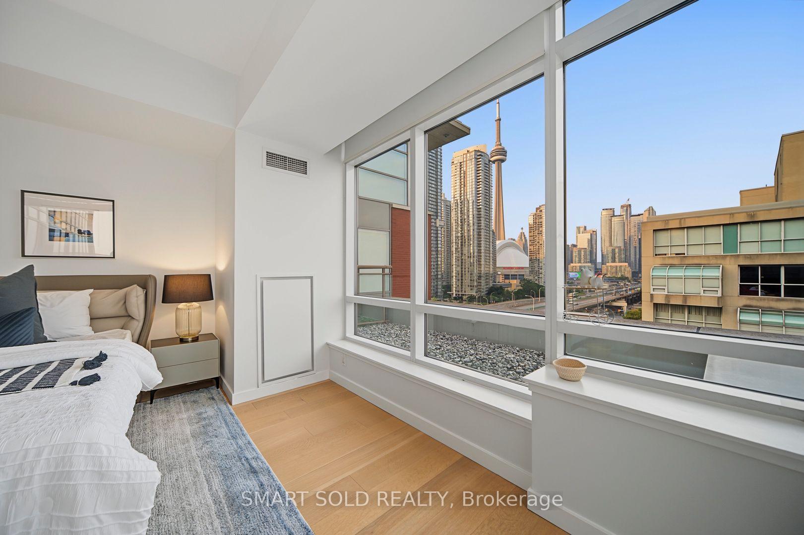 500 Queens Quay W Ph01E, Toronto Unit: Ph01E