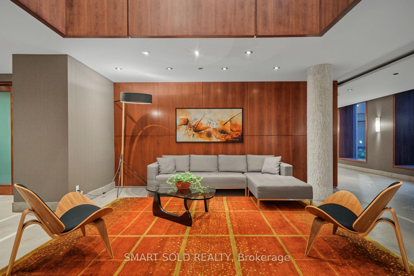 500 Queens Quay W Ph01E, Toronto Unit: Ph01E