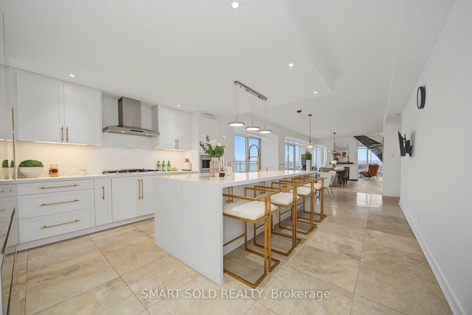 500 Queens Quay W Ph01E, Toronto Unit: Ph01E
