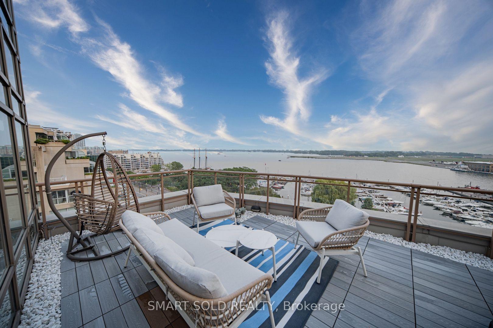500 Queens Quay W Ph01E, Toronto Unit: Ph01E