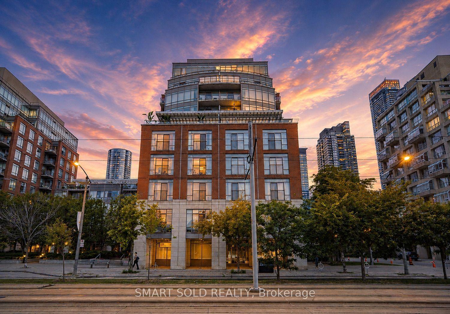 500 Queens Quay W Ph01E, Toronto Unit: Ph01E