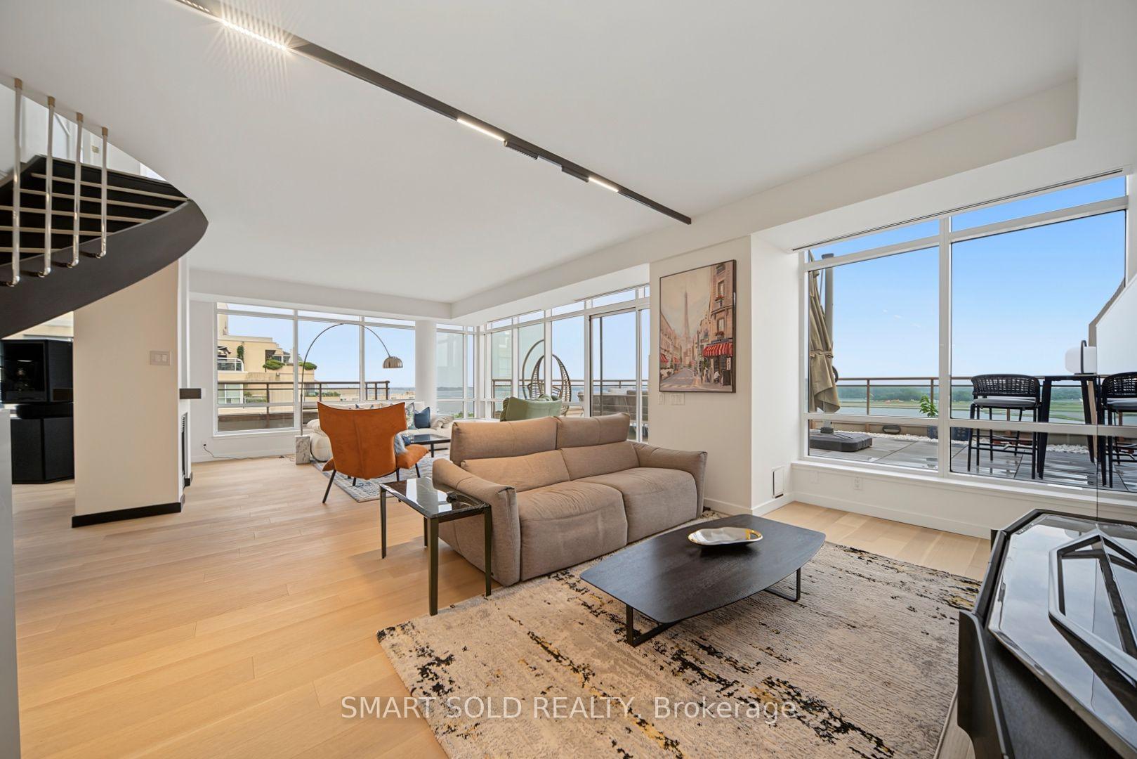 500 Queens Quay W Ph01E, Toronto Unit: Ph01E