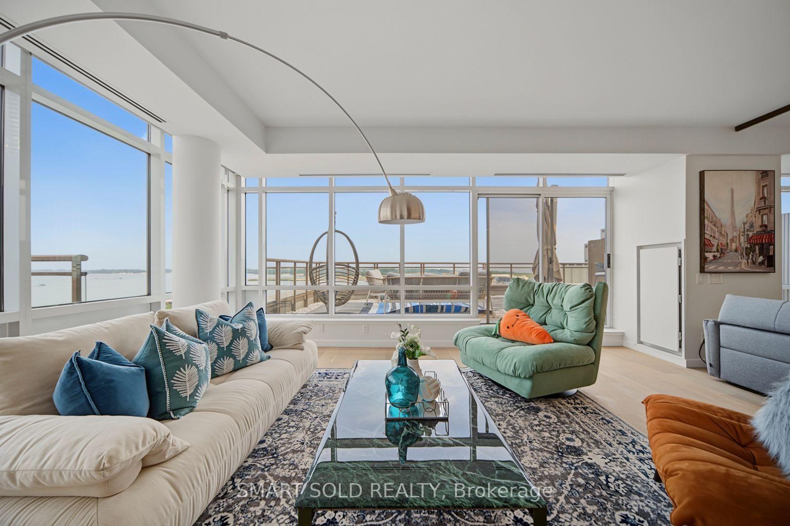 500 Queens Quay W Ph01E, Toronto Unit: Ph01E