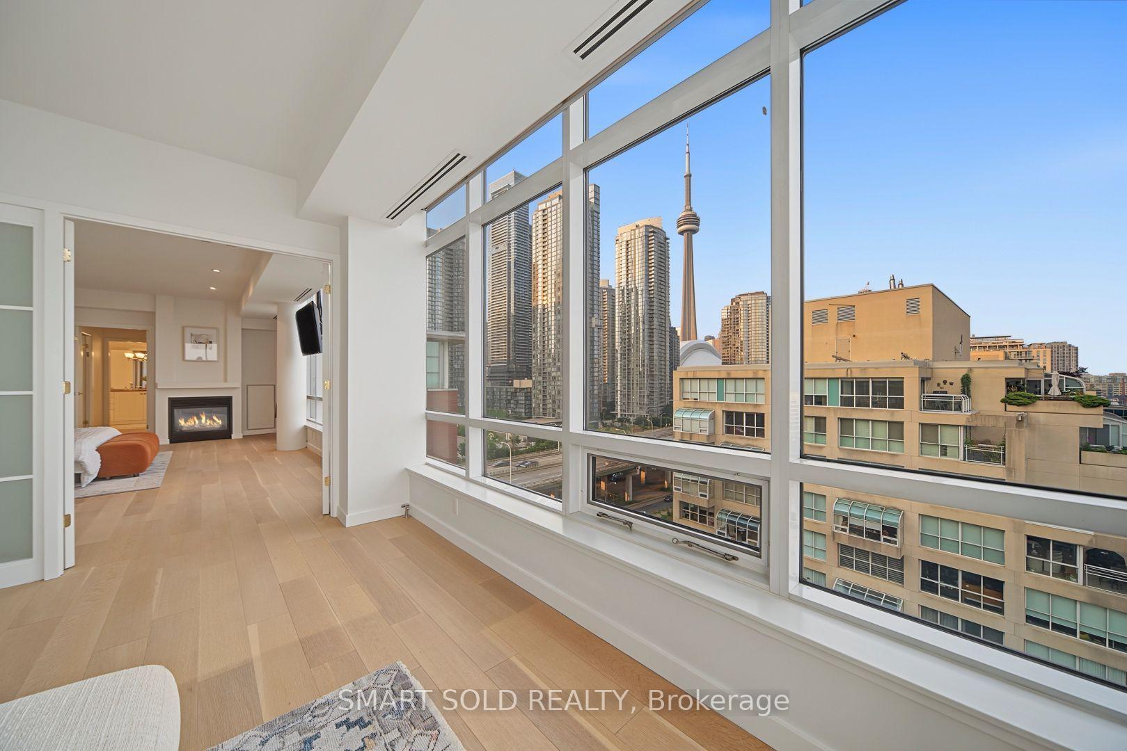500 Queens Quay W Ph01E, Toronto Unit: Ph01E