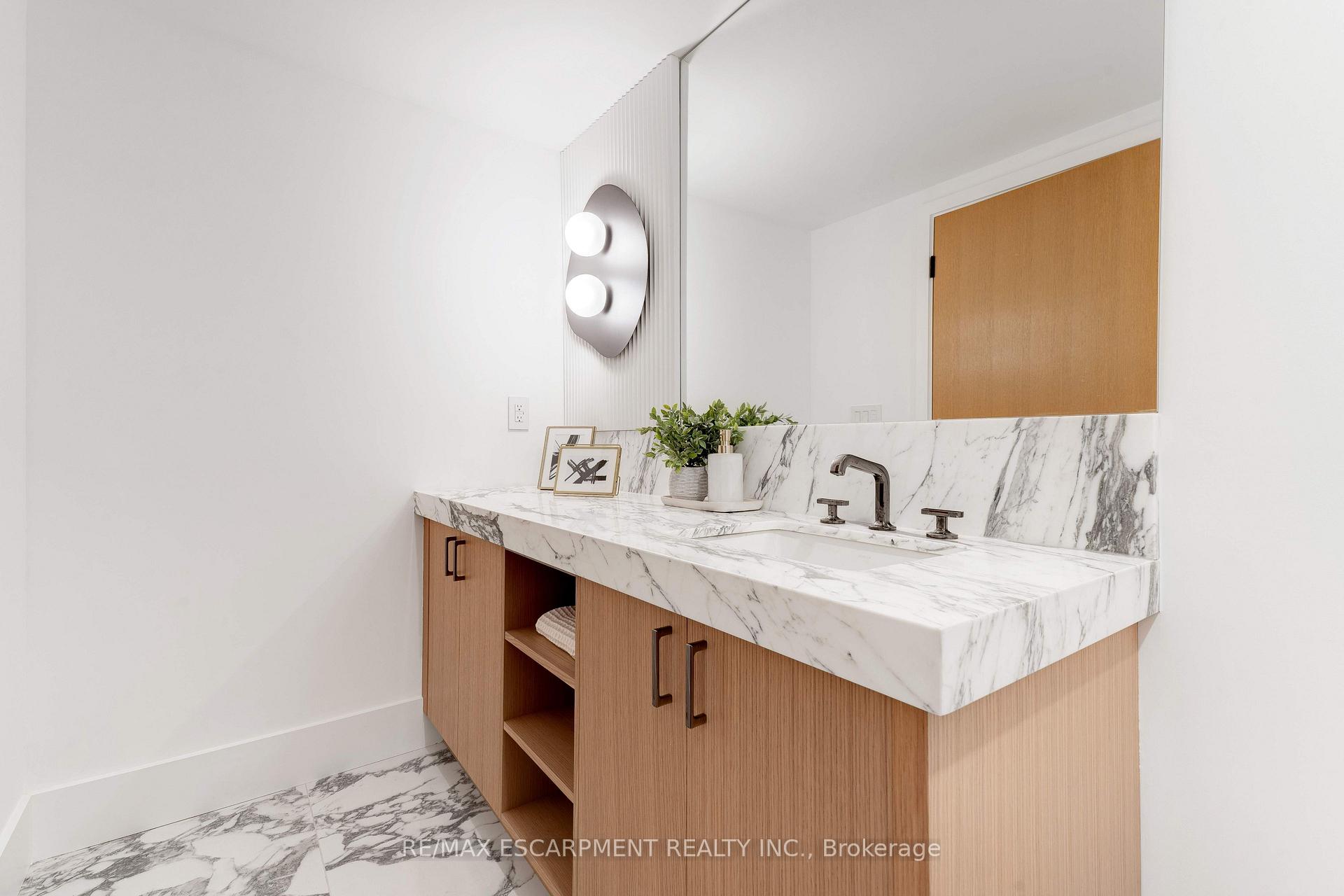20 Niagara Street PH1, Toronto Unit: PH1