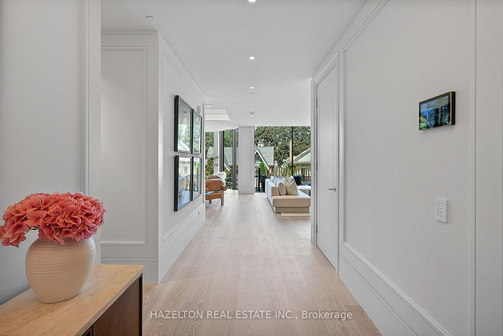 7 Dale Avenue 302, Toronto Unit: 302