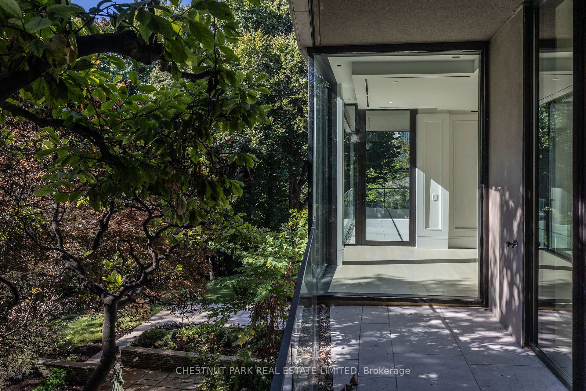 7 Dale Avenue 205, Toronto Unit: 205