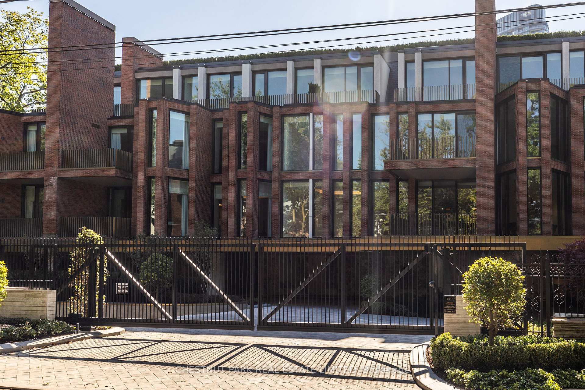 7 Dale Avenue 205, Toronto Unit: 205