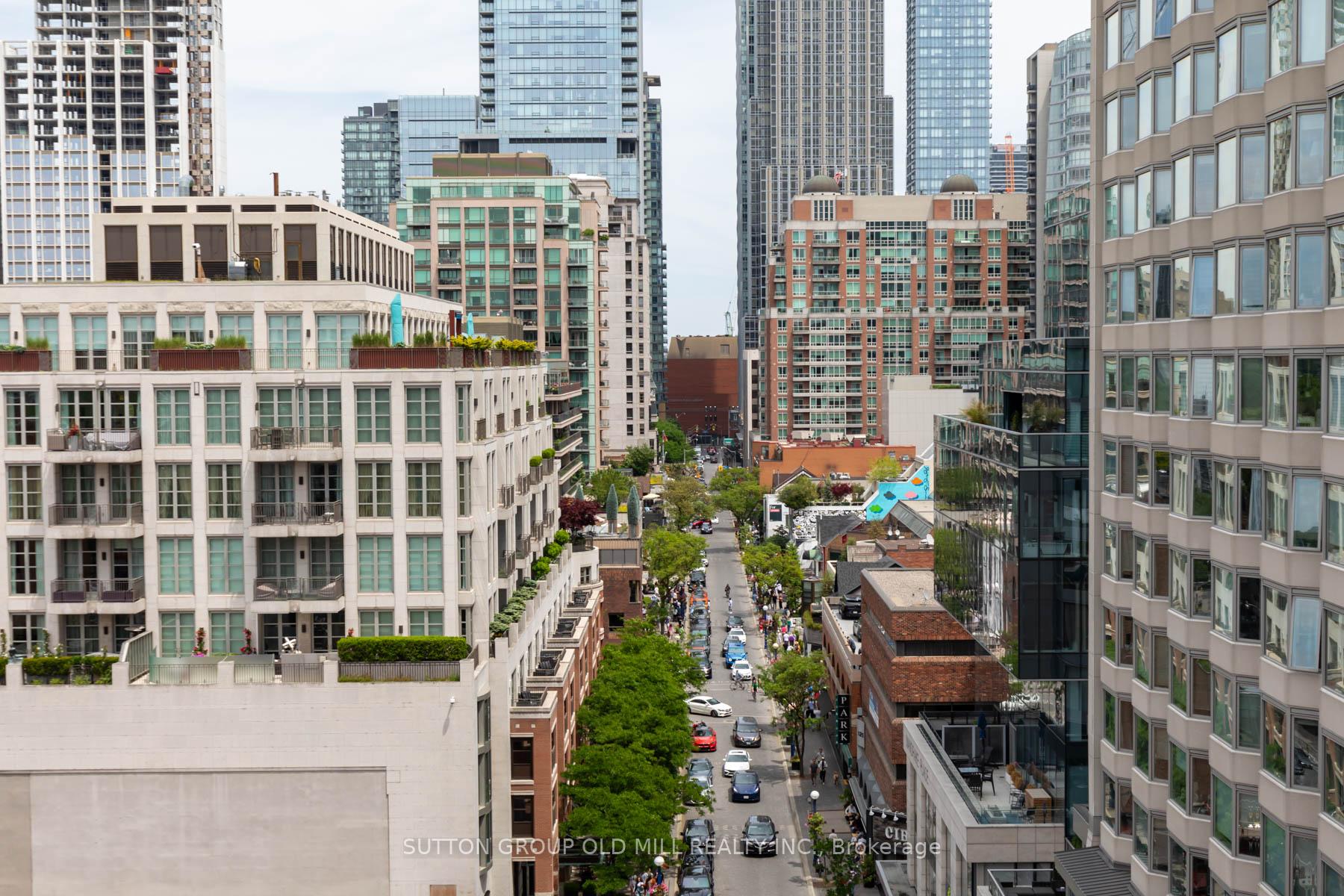 38 Avenue Road 700, Toronto Unit: 700