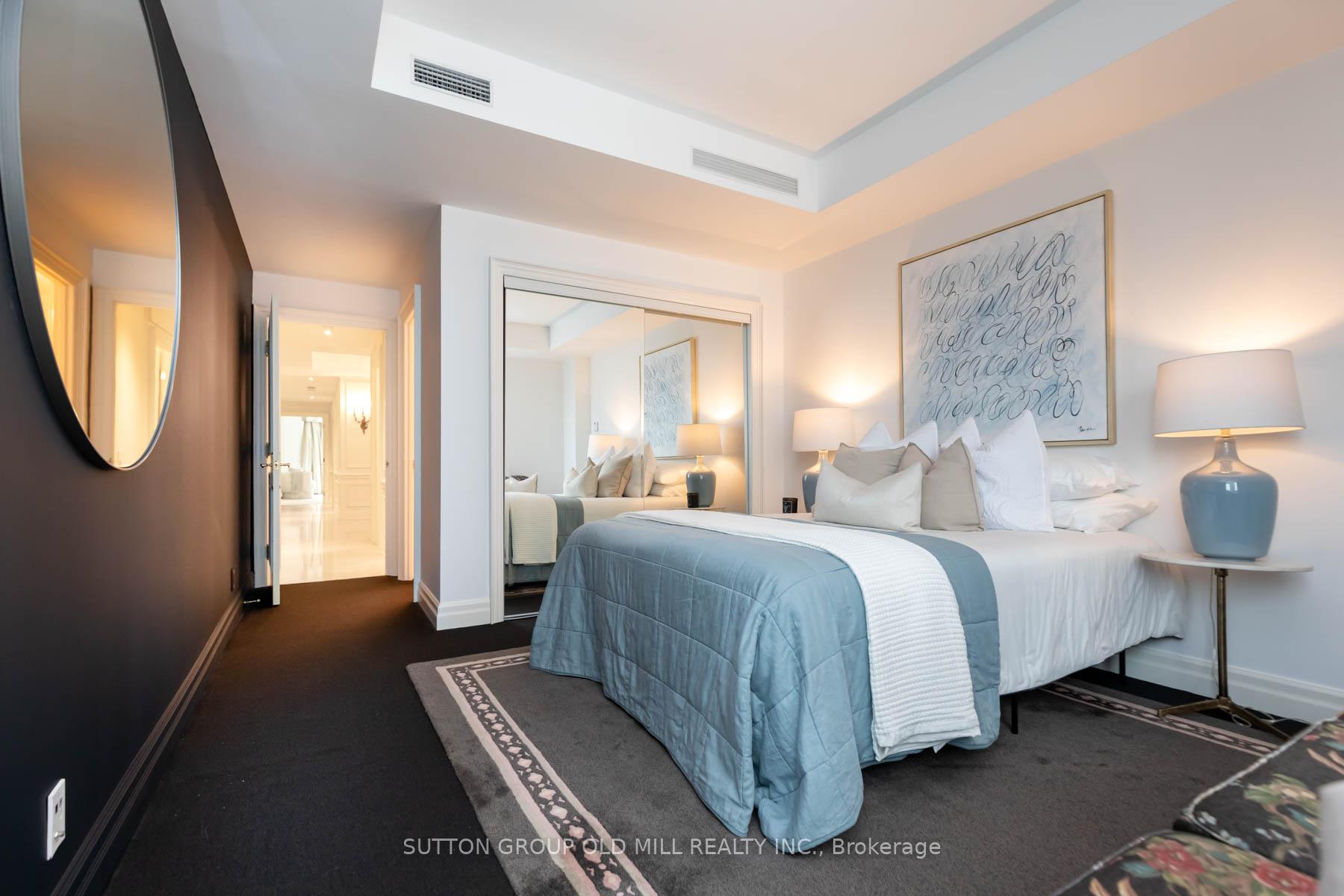 38 Avenue Road 700, Toronto Unit: 700