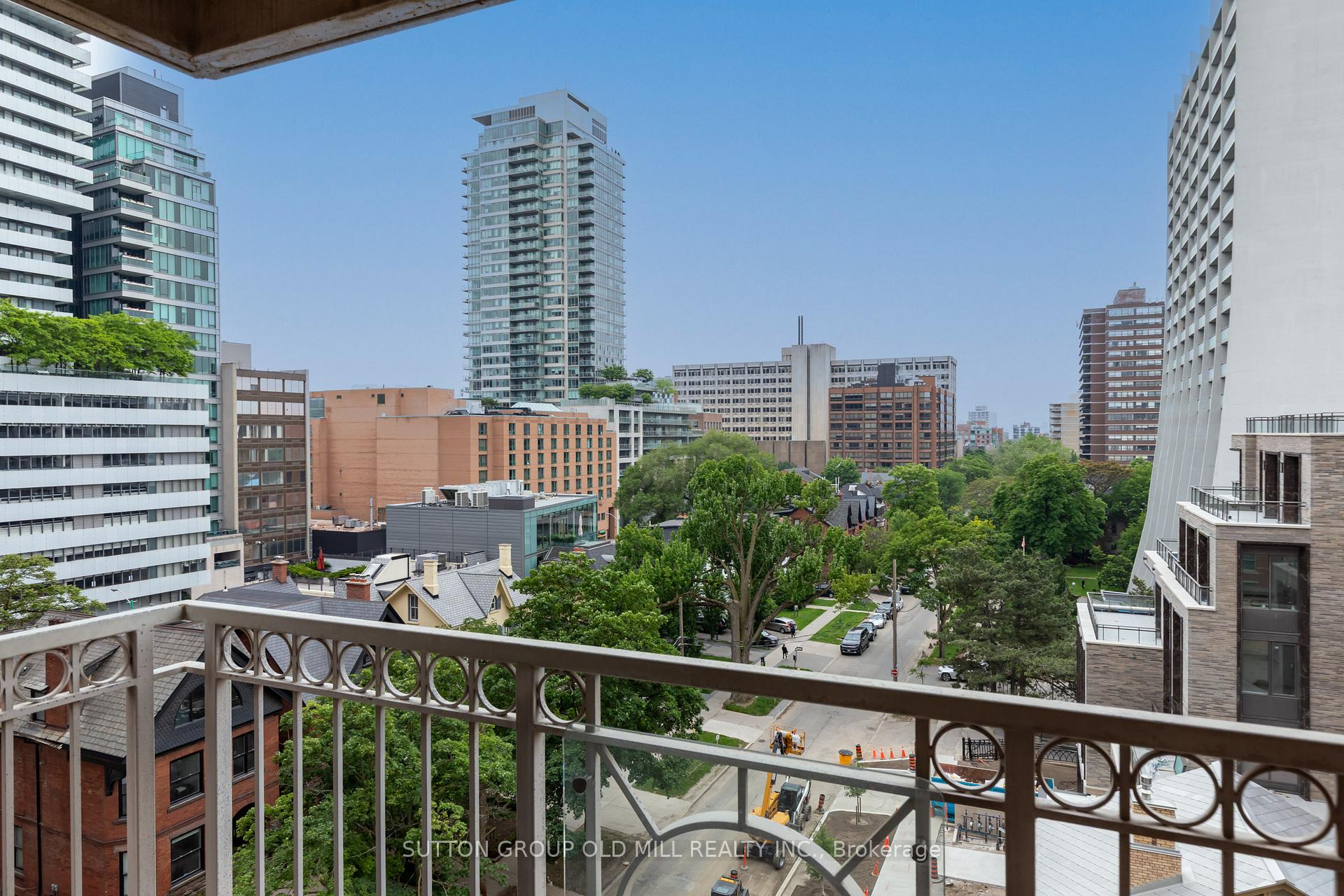 38 Avenue Road 700, Toronto Unit: 700