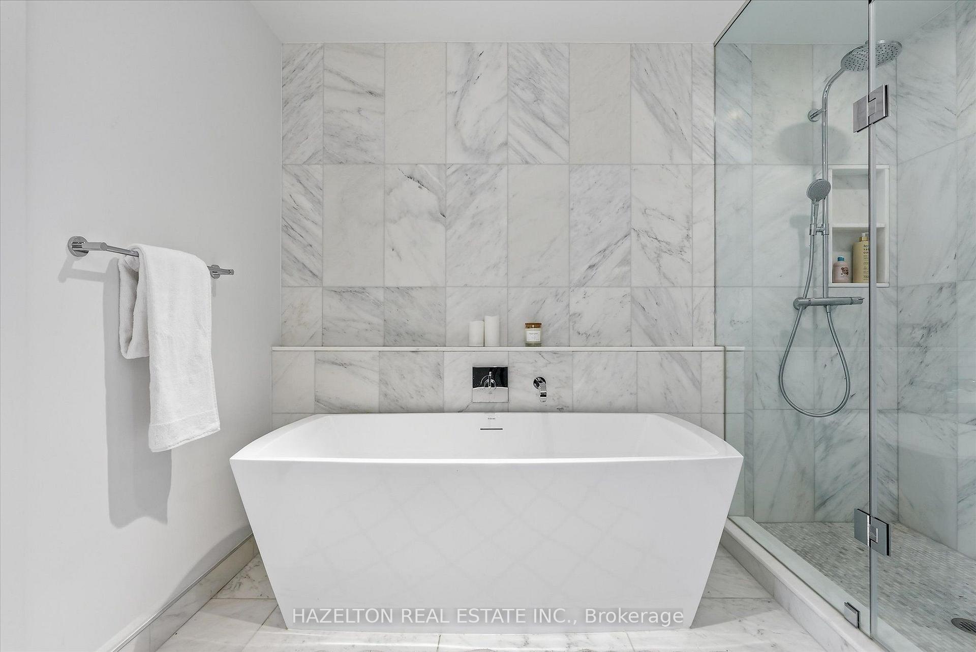 155 Merchants Wharf 304, Toronto Unit: 304