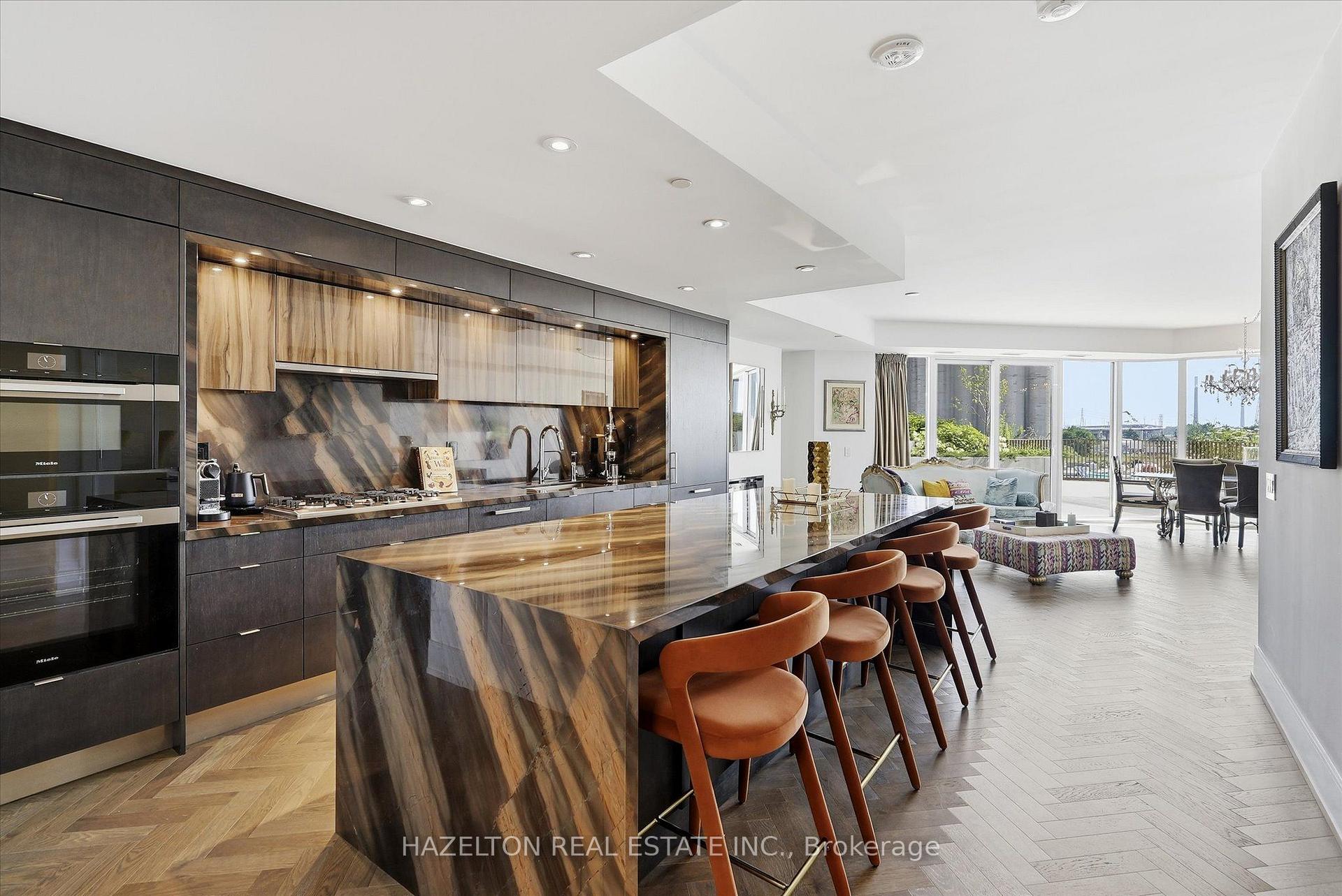 155 Merchants Wharf 304, Toronto Unit: 304