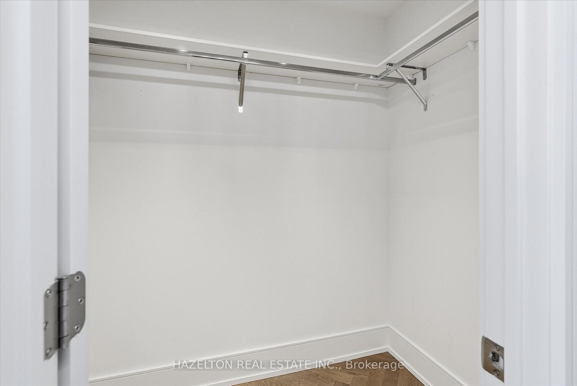 155 Merchants Wharf 304, Toronto Unit: 304