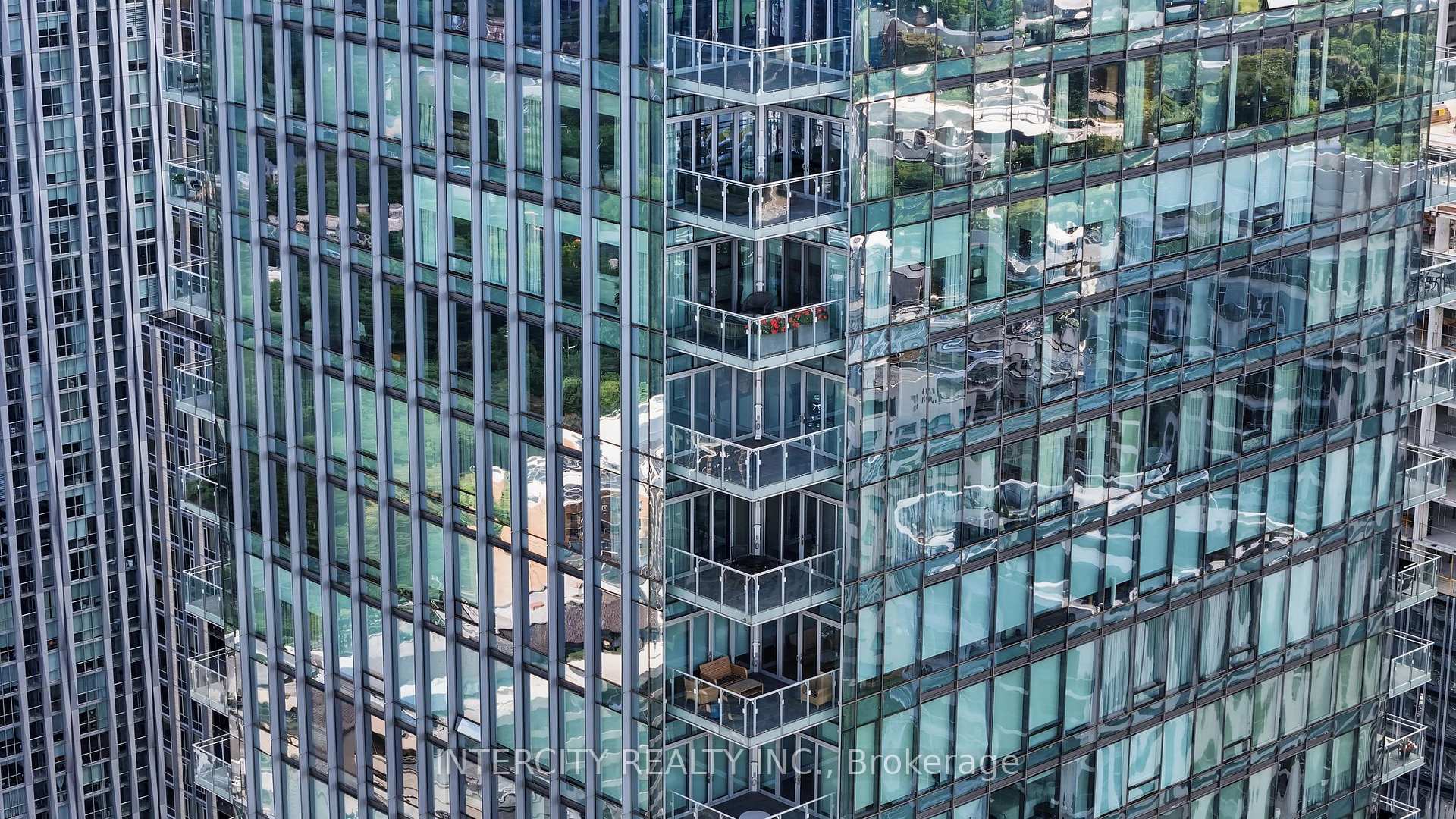 50 Yorkville Avenue 4001, Toronto Unit: 4001