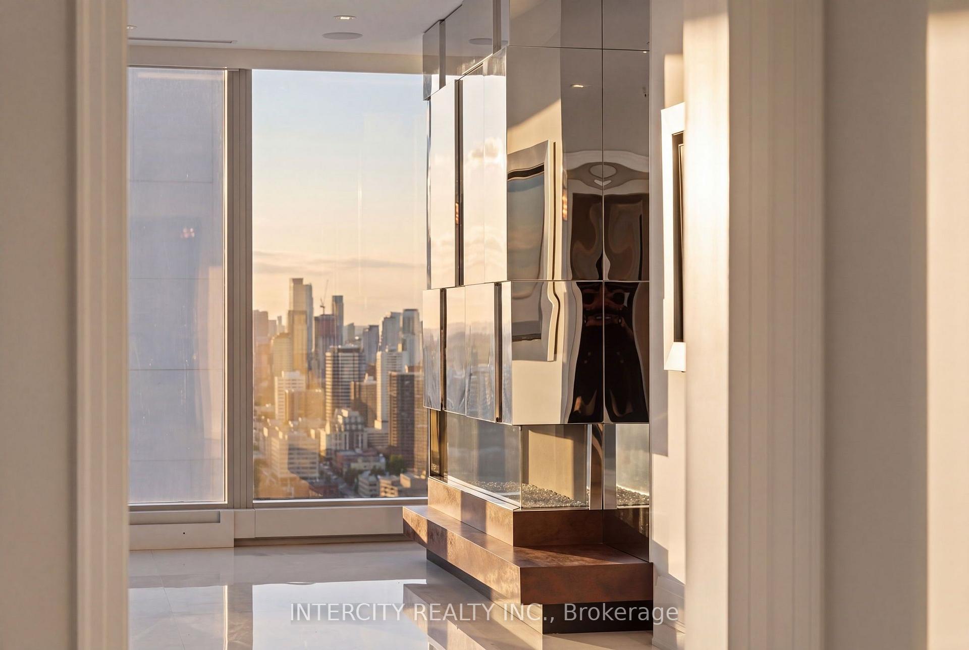 50 Yorkville Avenue 4001, Toronto Unit: 4001