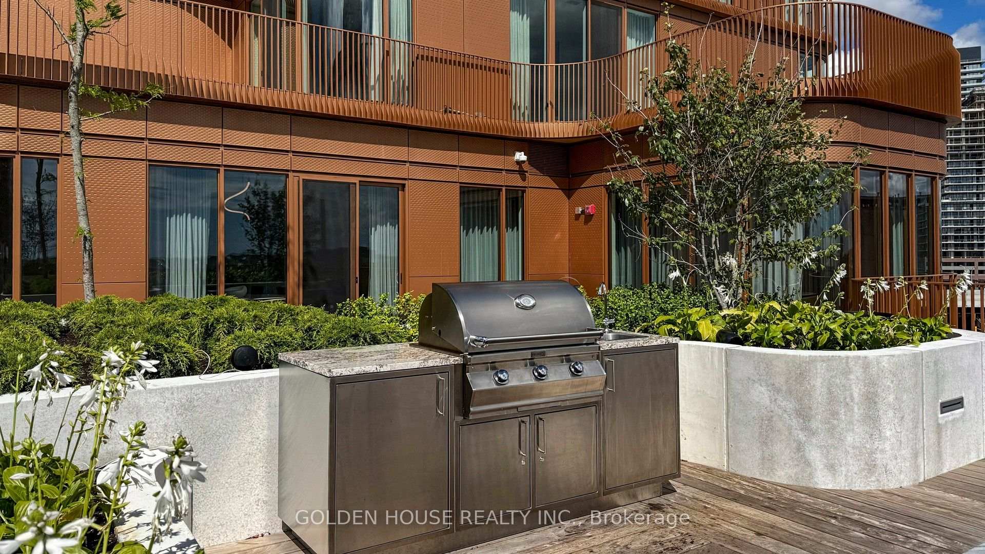 155 Merchants' Wharf 216, Toronto Unit: 216